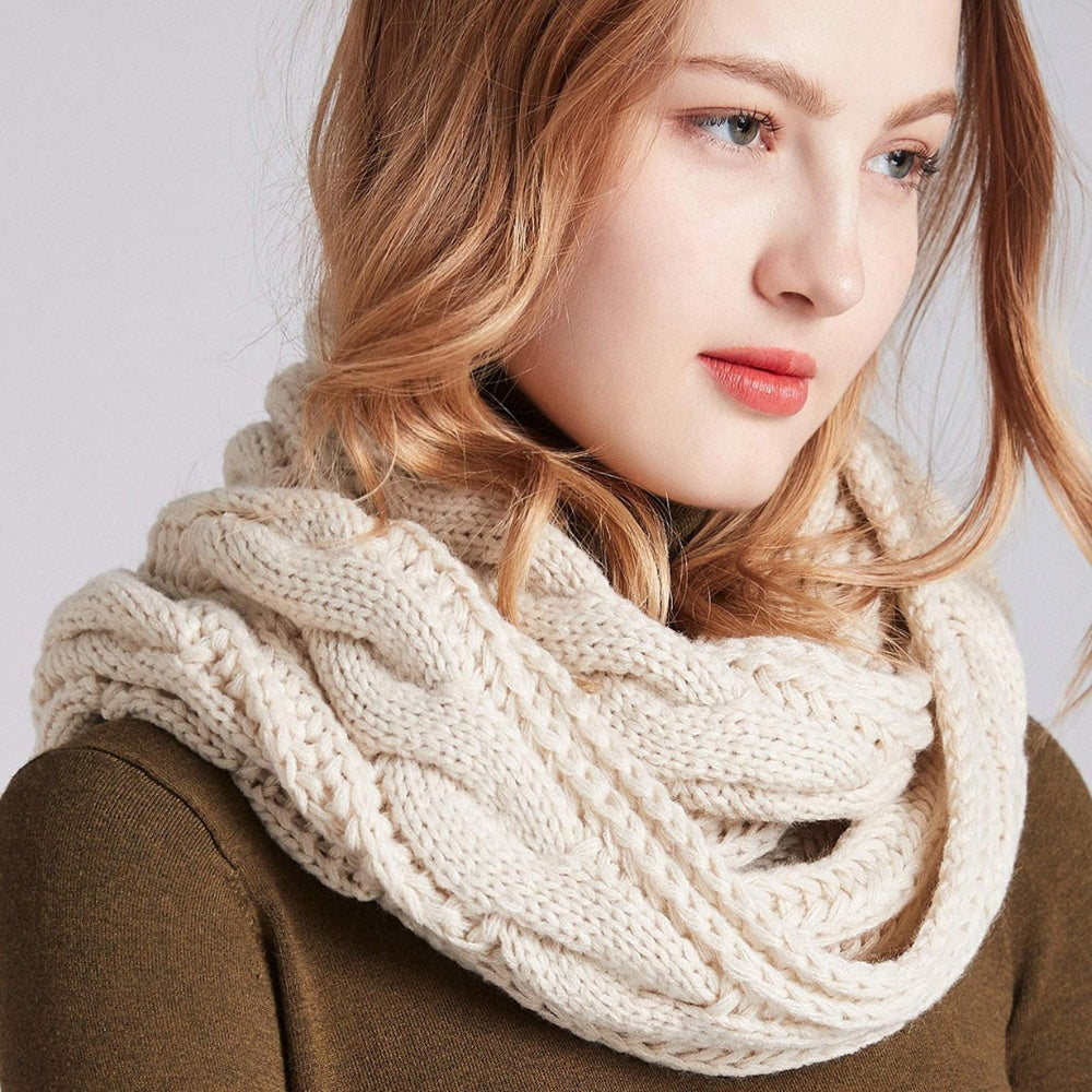 Écharpe Femme Épaisse Pour Hiver Chaude Élastique Élégante Multicolore Confortable Idée Cadeau Noël by LSDLBoutique.ch