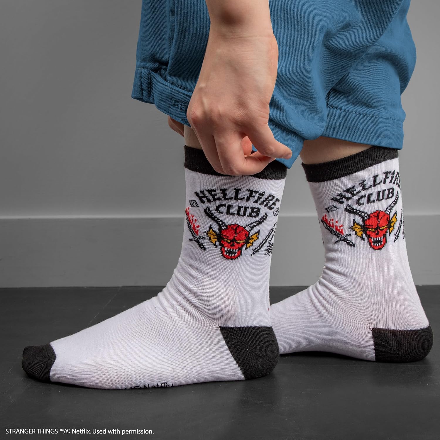 Cinereplicas Stranger Things - Set de 3 paires de chaussettes - Licence Officielle