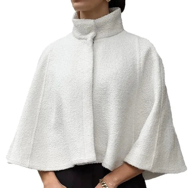 Cape En Laine Blanche Avec Fermeture Éclair