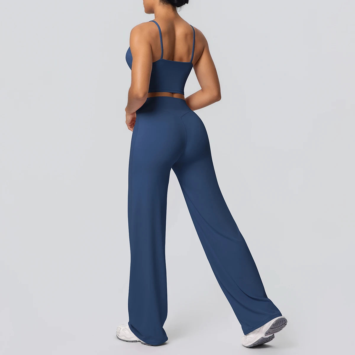 Ensemble Sport Femme Bleu Clair Dos Nu Bretelles Pantalon Taille Haute