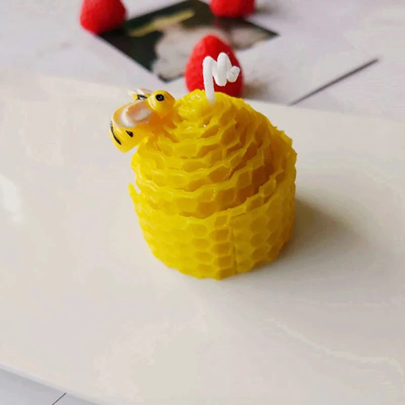 Bougie Aromathérapie Forme Abeille Cire Naturelle Fait Main
