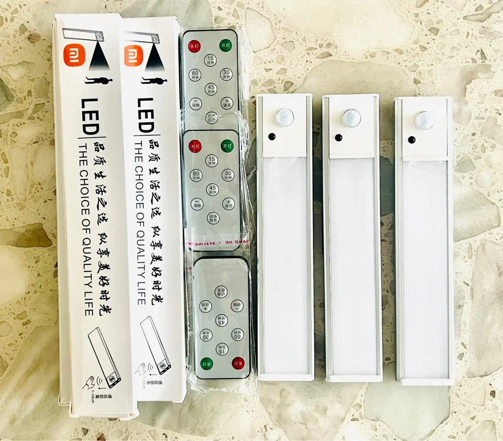 Xiaomi Veilleuse LED Sans Fil Capteur Mouvement USB Rechargeable Télécommande