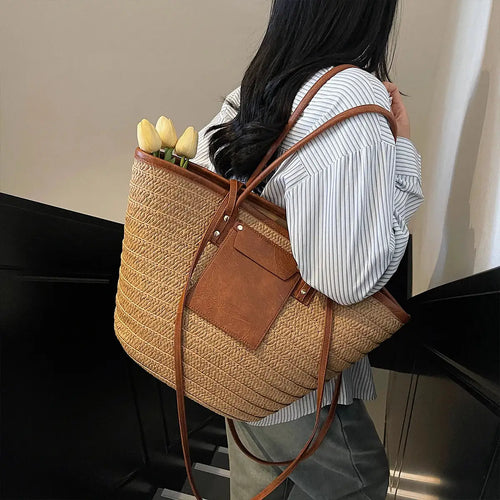 Sac cabas de plage en paille tressée