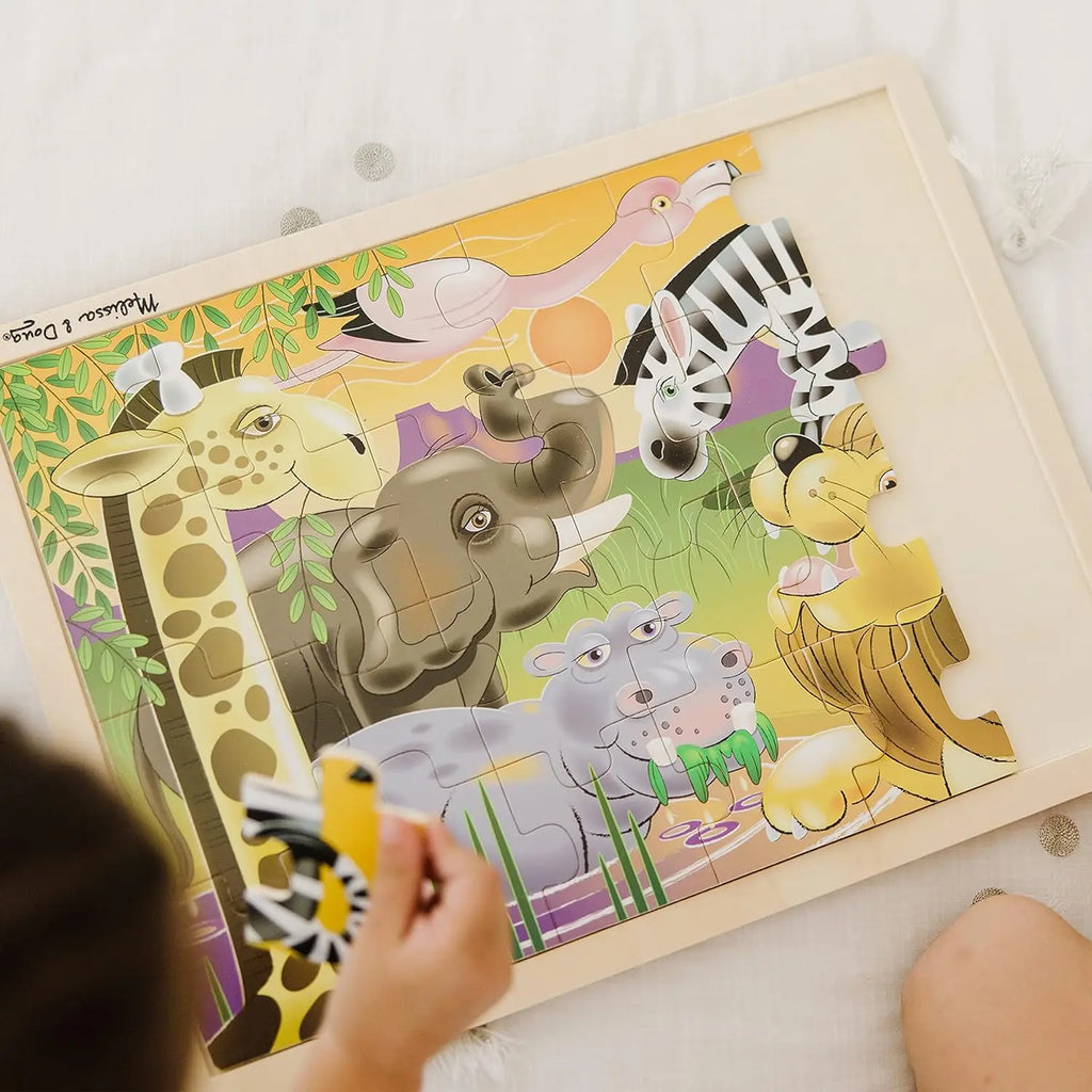 Puzzle Bois 24 Pièces Avec Plateau Intégré Pour Tout Petit Dès 18 Mois Développement Coordination Œil Main Motricité by LSDLBoutique.ch