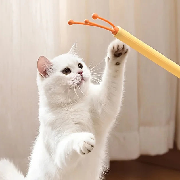 Grattoir rétractable et masseur double-face pour chat, manche jaune avec embouts orange