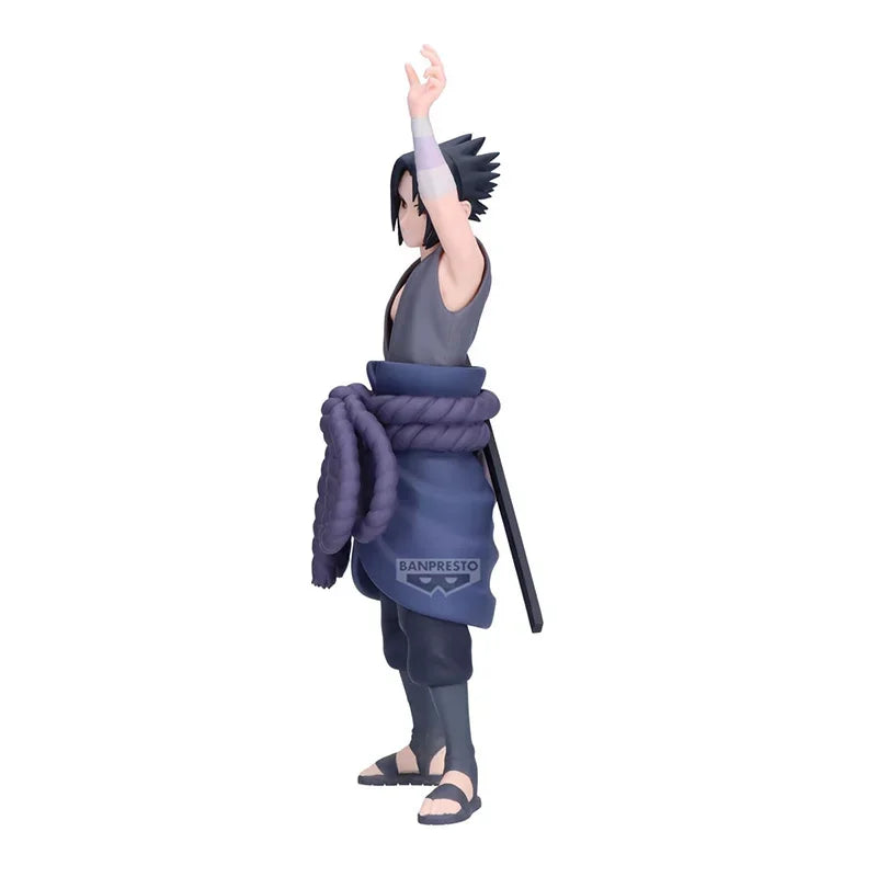Bandai Figurine Naruto Sasuke Uchiha en PVC 13 cm