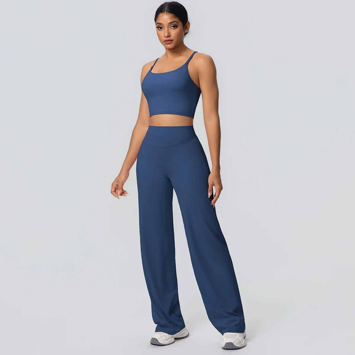 Ensemble Sport Femme Bleu Clair Dos Nu Bretelles Pantalon Taille Haute