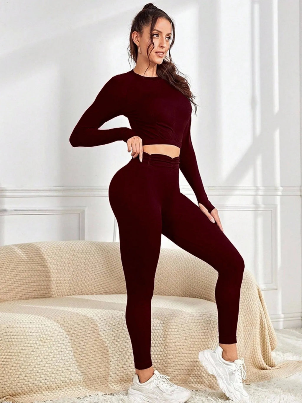 Ensemble Yoga Dentelle Sans Couture Bordeaux Haut Court Et Leggings