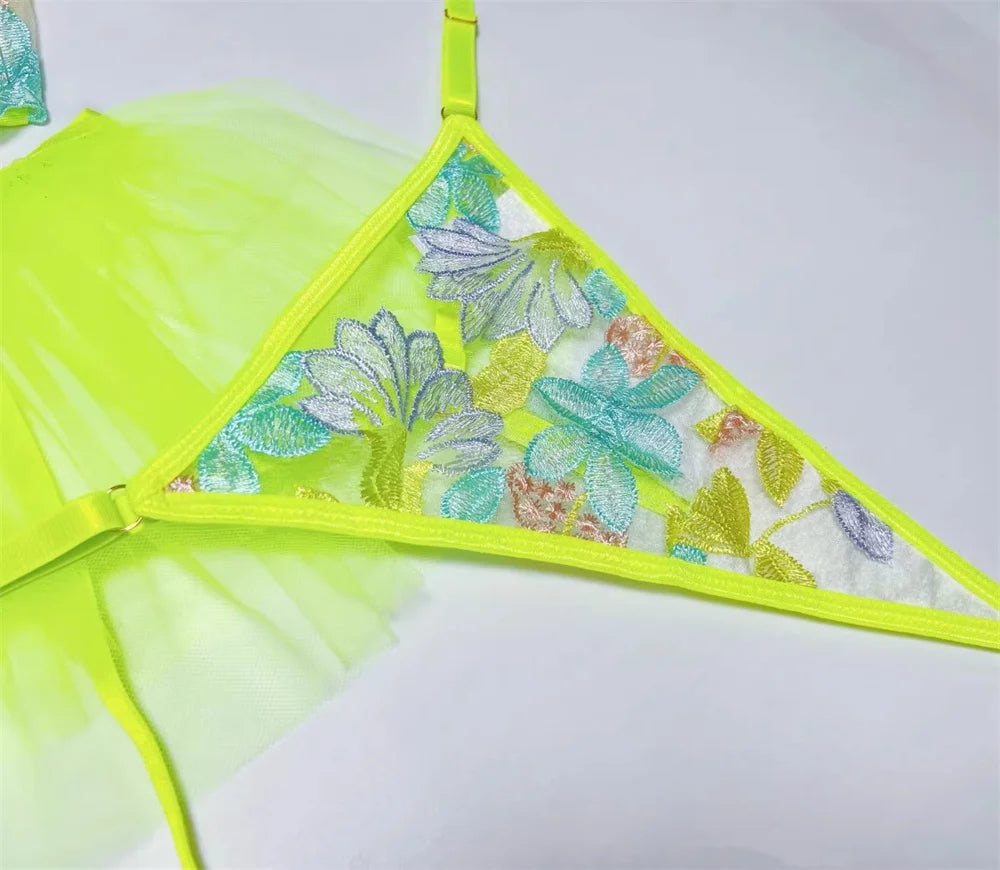 Les Secrets De Léa Lingerie Maille Transparente Taille Plus Neon Floral