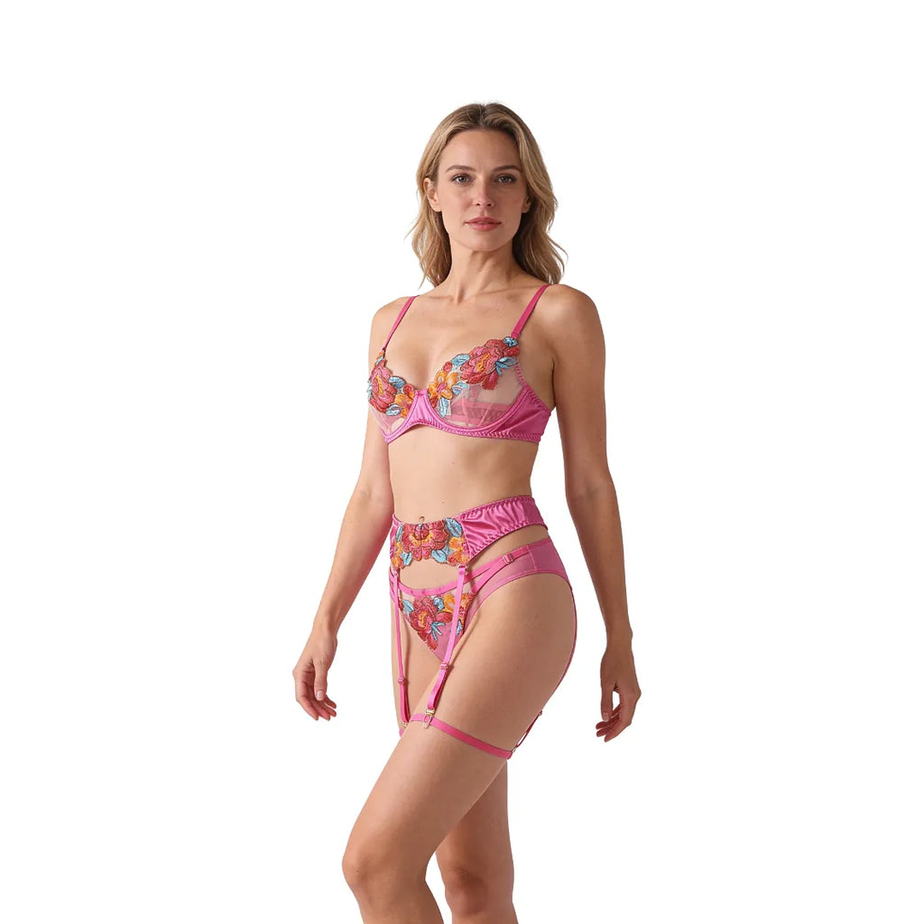 Ensemble lingerie dentelle florale brodée 3 pièces – Vahinée